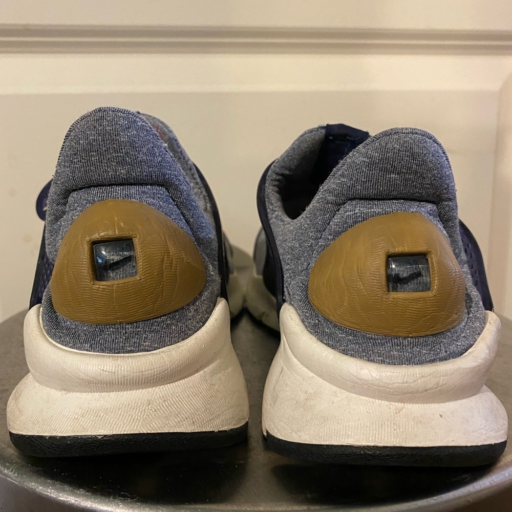 Nike Womens Sock Dart SE
